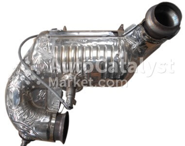 前使用過（廢料）催化器的銷售價格 208A02443R  | A2474901601 — 照片 № 1 | AutoCatalyst Market