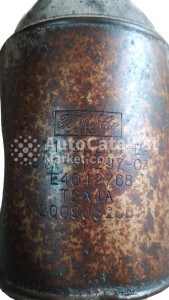 8C11-5E211-EA / 8C11-5F297-CA - 照片 № 1 | AutoCatalyst Market