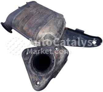 Catalytic Converter 8200832599  | H8200812453 | Comoros - Scrap Prices & Sell Used — Photo № 3 | AutoCatalyst Market